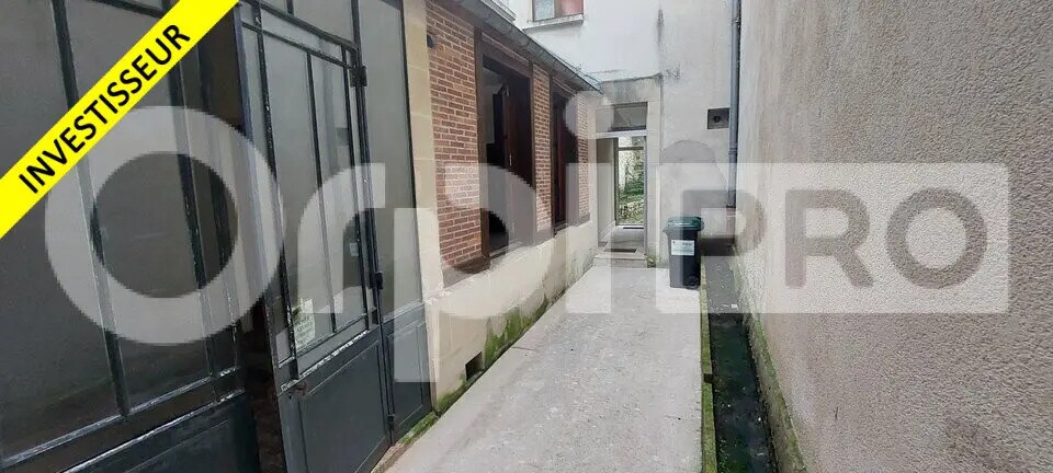 Local d'activités dans Clermont à vendre - Photo de l’immeuble – Image 3 sur 9