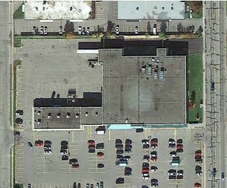 Plus de détails pour 691-709 Pine St, Sault Ste Marie, ON - Local commercial à louer