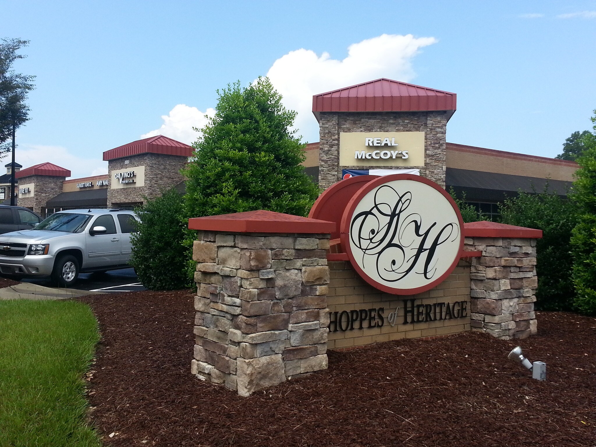 3325 Rogers Rd, Wake Forest, NC à louer Photo principale– Image 1 sur 5