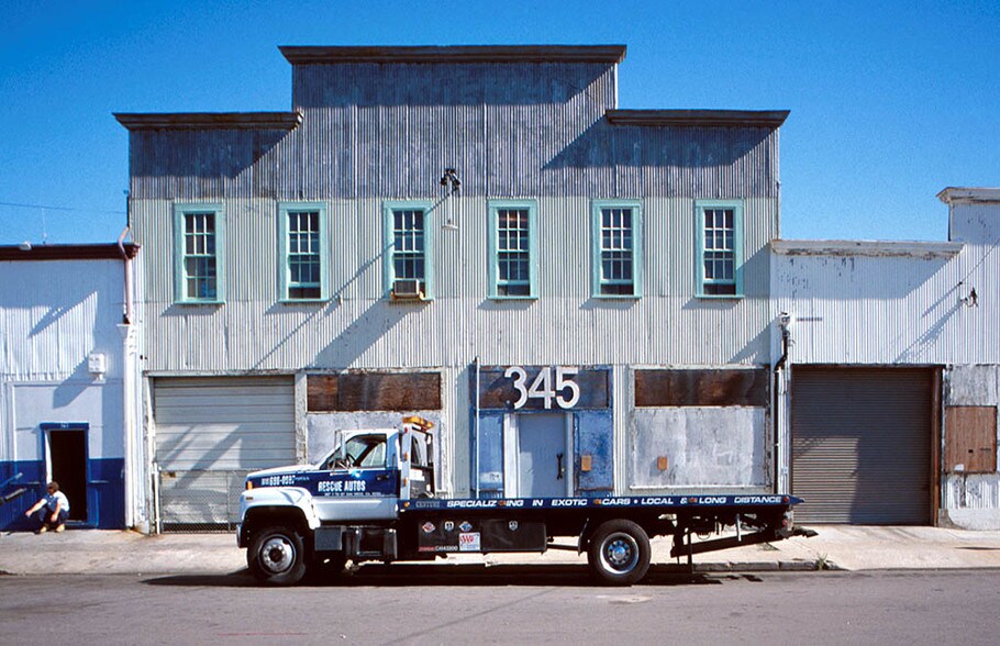 345 15th St, San Diego, CA à louer - Photo de l’immeuble – Image 2 sur 13