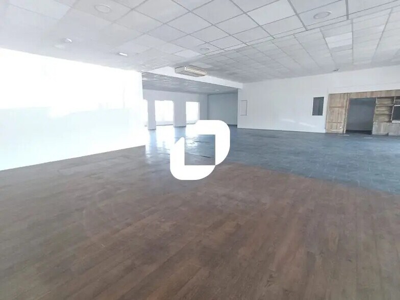 Local commercial dans Jacou à louer - Photo intérieure – Image 3 sur 7