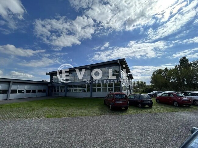 Plus de détails pour Bureau à louer