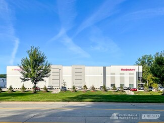 Plus de détails pour 14450-14580 Foltz Pky, Strongsville, OH - Industriel/Logistique à louer