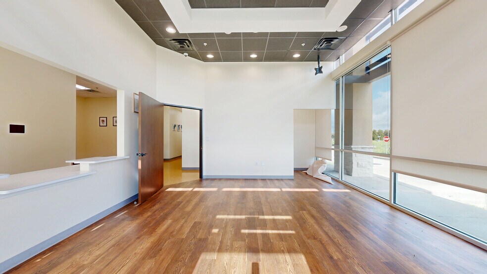 12920 University Blvd, Sugar Land, TX à louer - Numérisation 3D Matterport – Image 3 sur 22