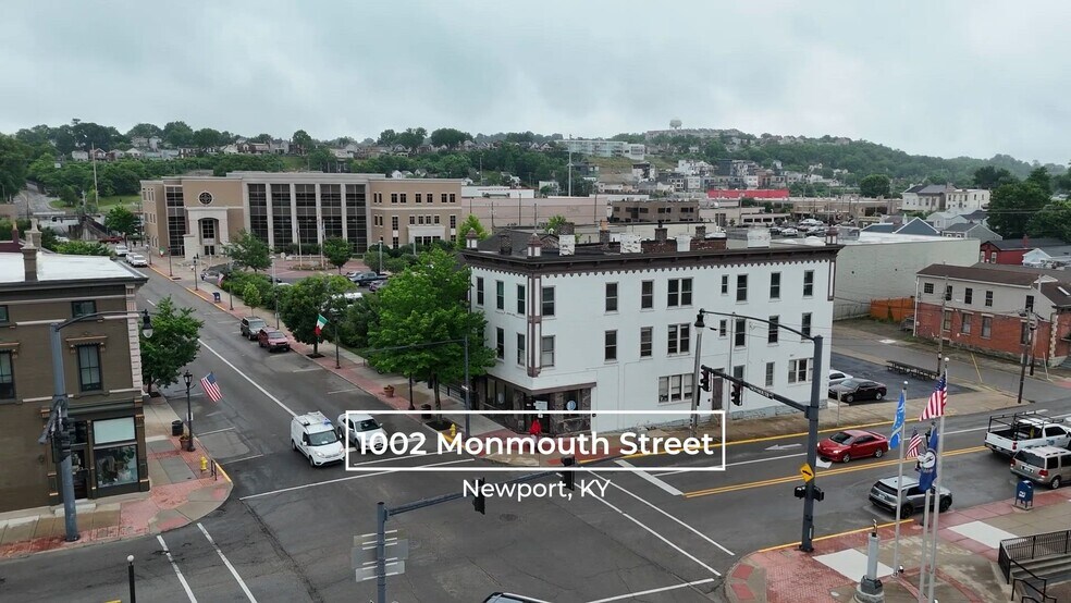 1002 Monmouth St, Newport, KY à vendre - Vidéo sur l’annonce professionnelle – Image 2 sur 40