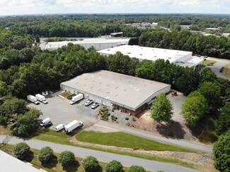 Plus de détails pour 2007 Gateway Blvd, Charlotte, NC - Industriel/Logistique à louer