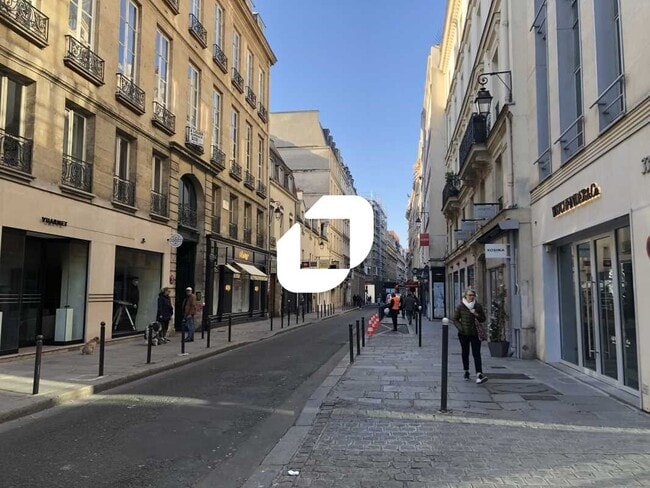 Plus de détails pour Local commercial à louer
