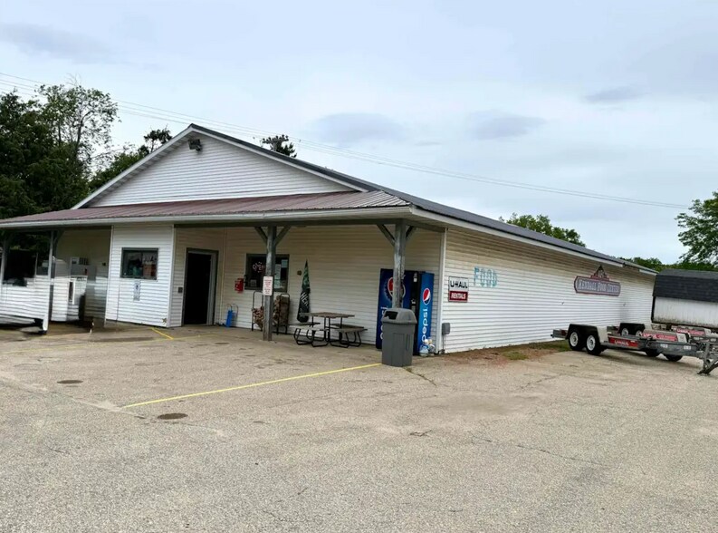 O E Railroad St, Kendall, WI à vendre - Photo de l’immeuble – Image 3 sur 35