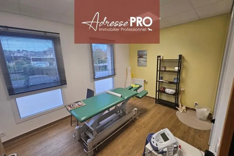 Local commercial dans SAINT THEGONNEC à vendre Photo intérieure– Image 1 sur 5