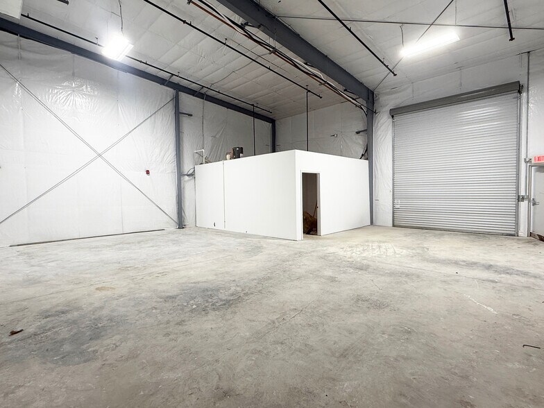 187 Route 108, Somersworth, NH à louer - Photo de l’immeuble – Image 2 sur 2