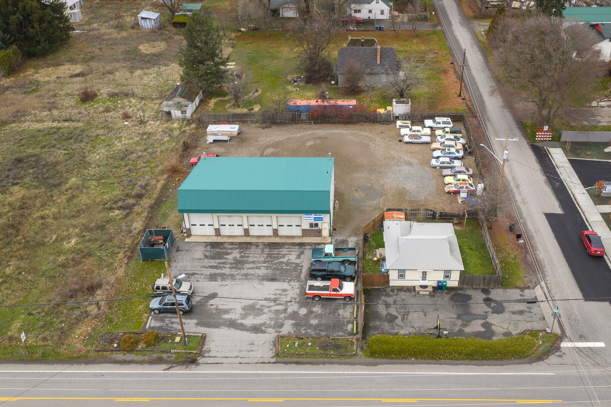 525 N Barker Rd, Greenacres, WA à vendre Photo de l’immeuble– Image 1 sur 13