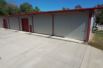 31815 FM 2978 Rd, Magnolia, TX à louer Photo intérieure– Image 1 sur 5