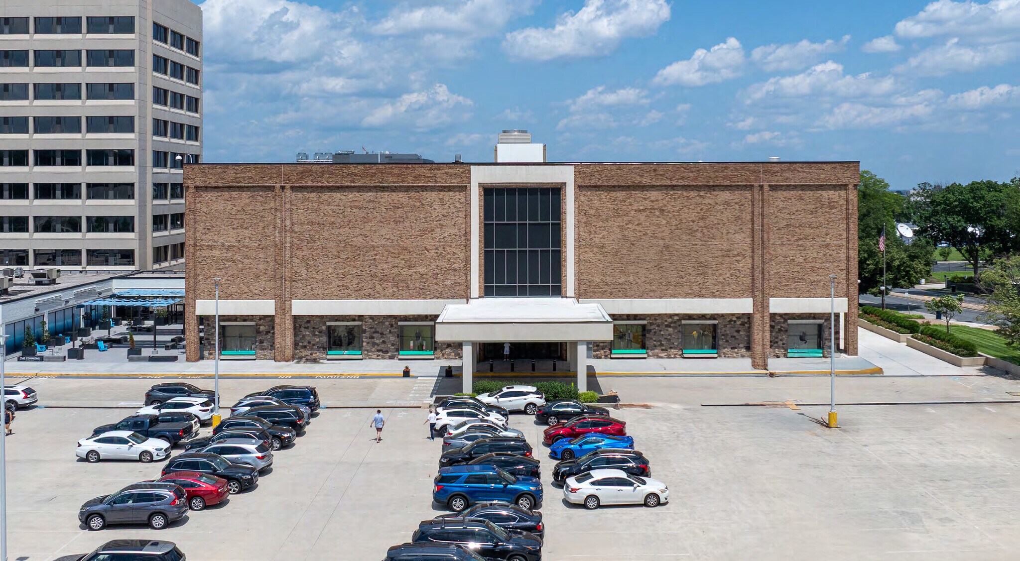 2 Bala Plz, Bala Cynwyd, PA à louer Photo de l’immeuble– Image 1 sur 12