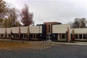 Plus de détails pour 9505 Main St, Clarence, NY - Bureau/Médical à louer