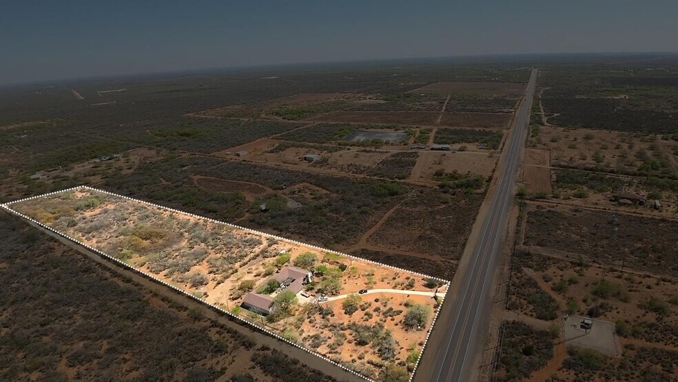 20655 US Highway 83 N, Laredo, TX à vendre - Photo de l’immeuble – Image 1 sur 6
