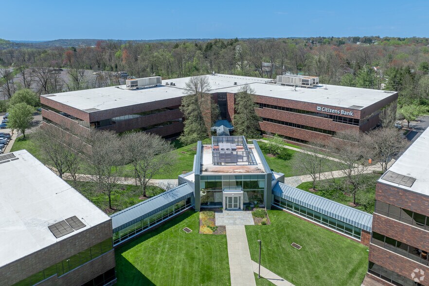 602 W Office Center Dr, Fort Washington, PA à louer - Aérien – Image 2 sur 7