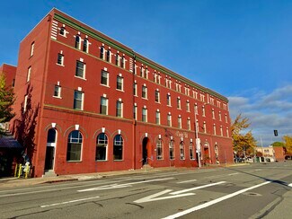 Plus de détails pour 1590 California St, Redding, CA - Local commercial à louer