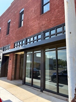 Plus de détails pour 2144 W Main St, Tampa, FL - Bureau/Local commercial à louer