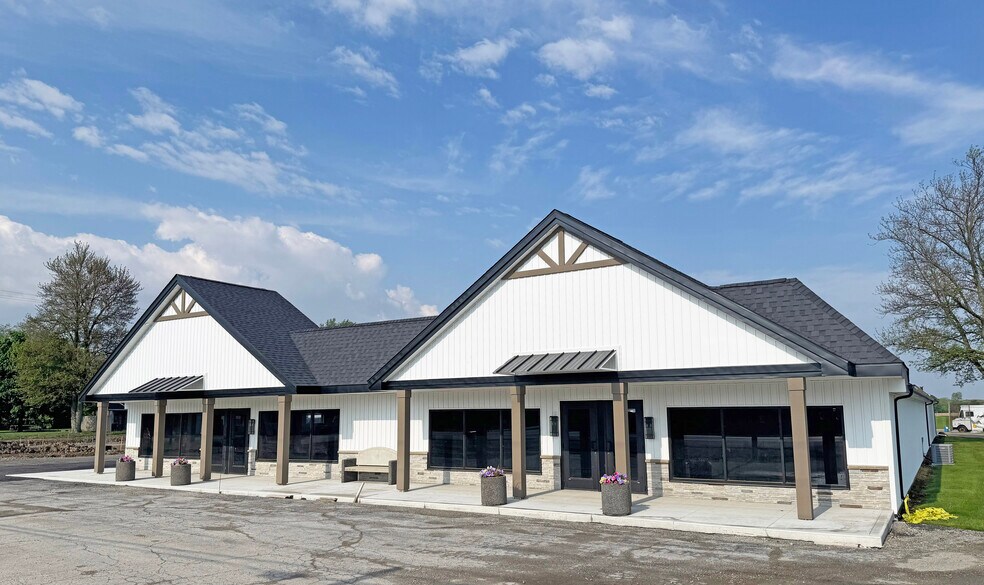 10018 N State Road 1, Ossian, IN à louer - Photo de l’immeuble – Image 2 sur 9