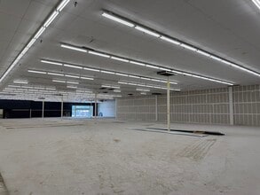 35854 Hwy 27, Haines City, FL à louer Photo intérieure– Image 2 sur 7
