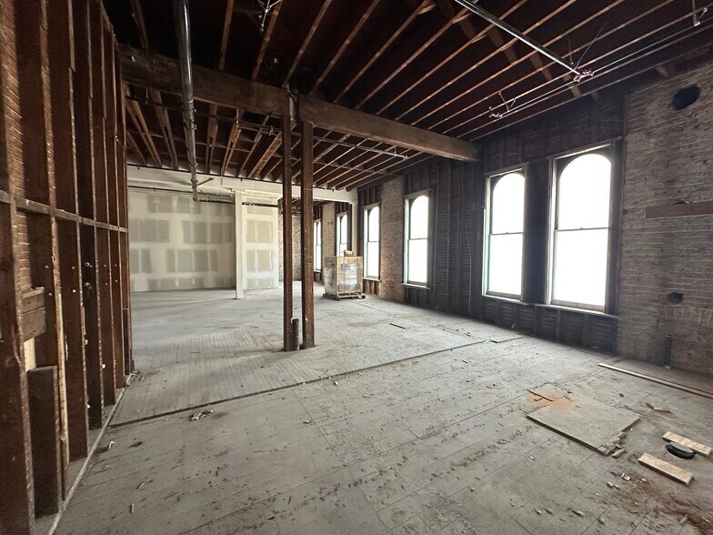 82-96 E Santa Clara St, San Jose, CA à vendre - Photo intérieure – Image 3 sur 30