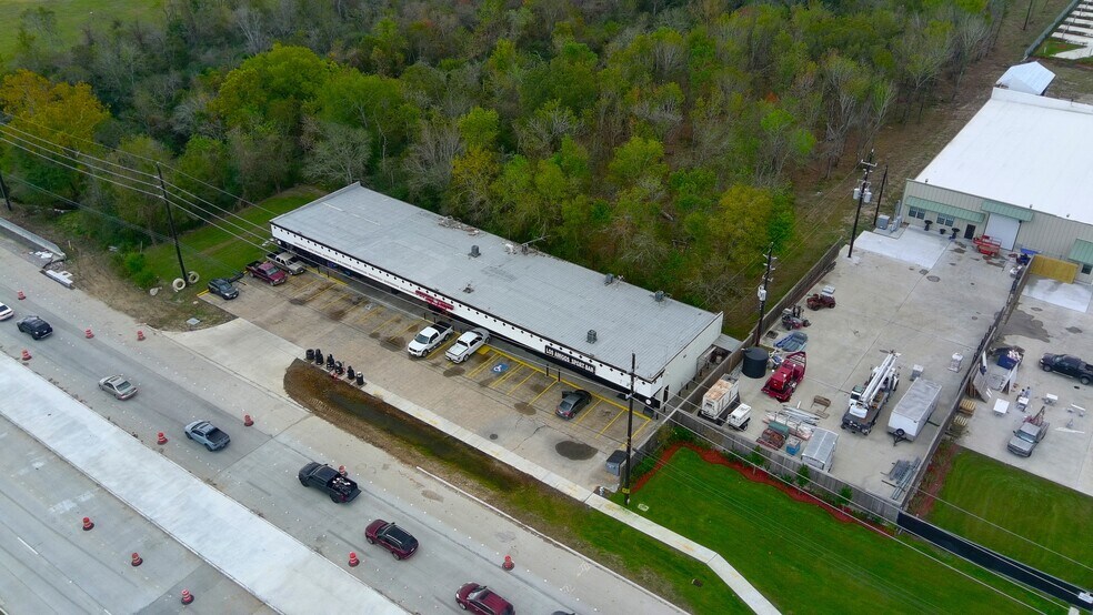 2206 Fm 1960 Rd, Humble, TX à vendre - Photo de l’immeuble – Image 2 sur 7