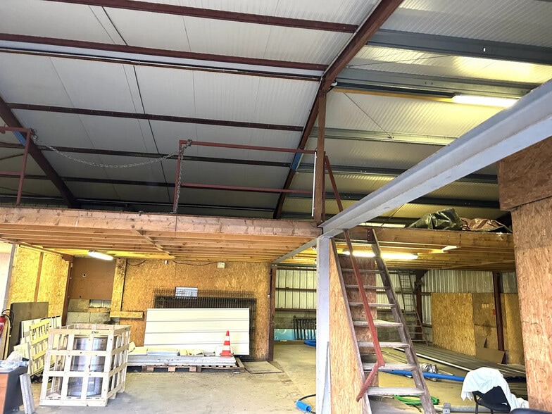 Industriel/Logistique dans Sarzeau à louer - Photo intérieure – Image 3 sur 5