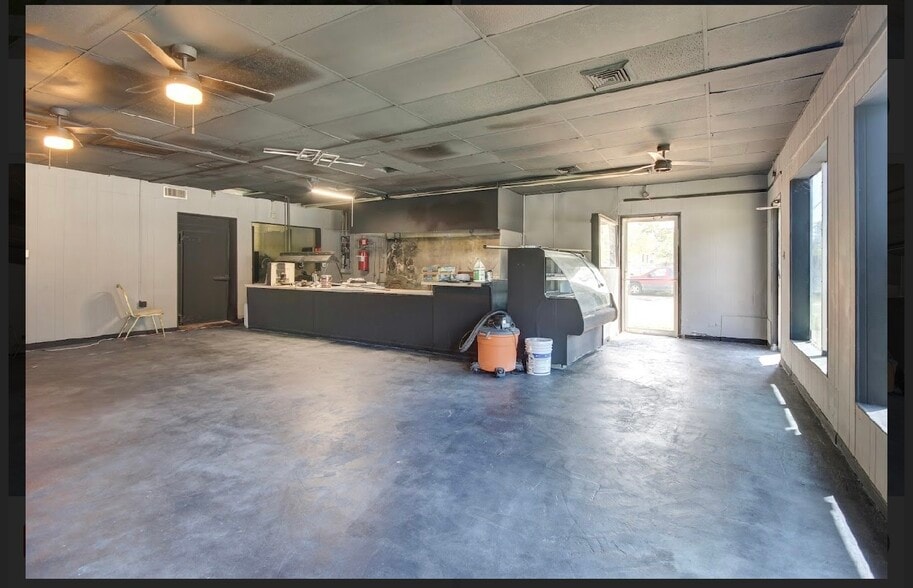 1916 Cedar Dr, La Marque, TX à vendre - Photo intérieure – Image 3 sur 8