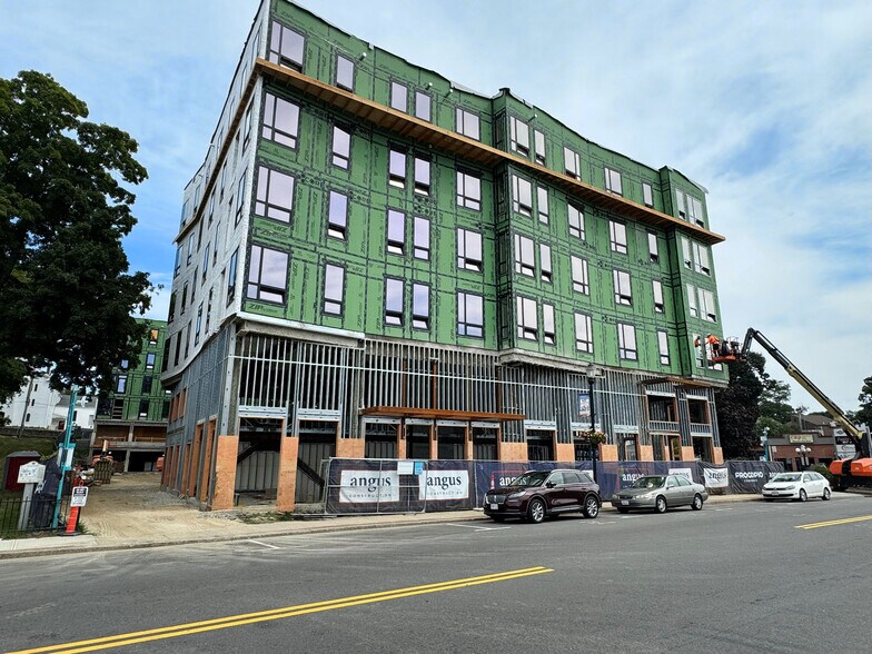 57 Main St, Marlborough, MA à louer - Photo de l’immeuble – Image 3 sur 4