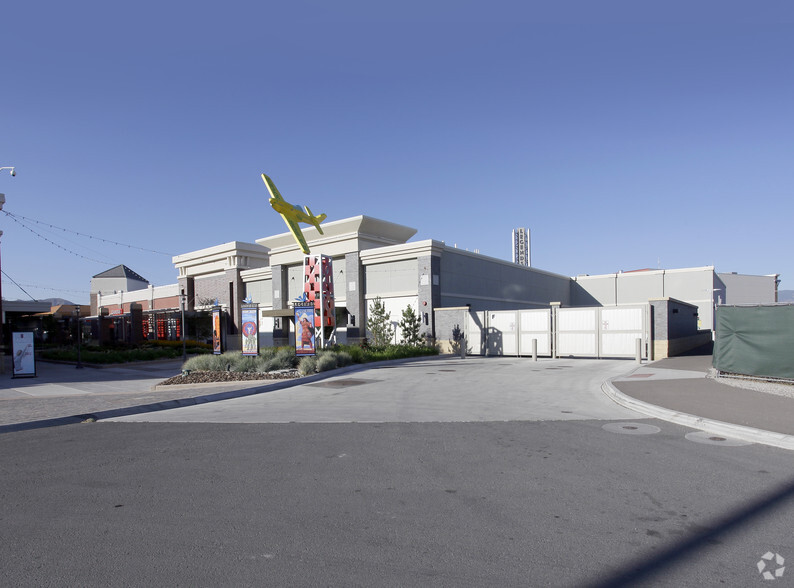 1330 Scheels Dr, Sparks, NV à louer - Photo de l’immeuble – Image 3 sur 6