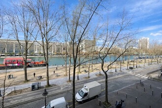 34 Quai De La Loire, Paris, PAR - Vue aérienne  vue de carte