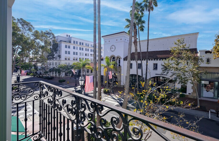 800 State St, Santa Barbara, CA à louer - Photo de l’immeuble – Image 2 sur 7