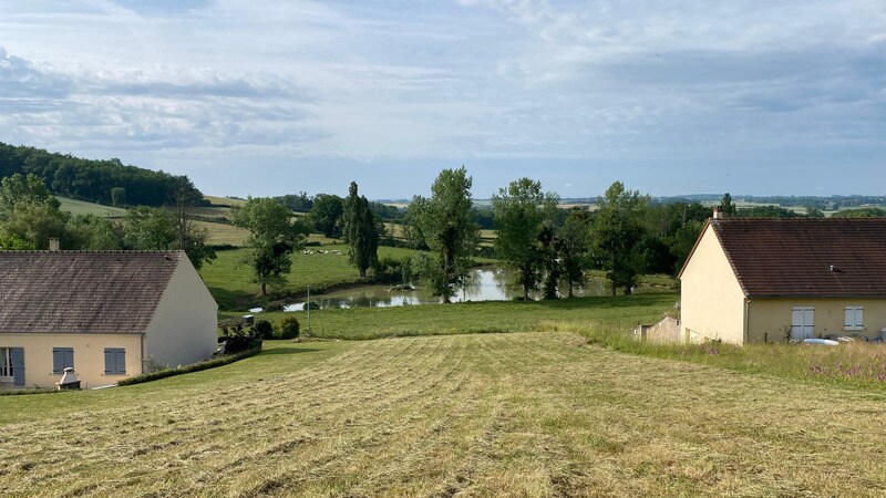 Terrain dans L'Isle-sur-Serein à vendre - Photo de l’immeuble – Image 2 sur 11