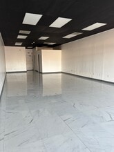 15-21 N Main St, Bellingham, MA à louer Photo intérieure– Image 2 sur 3