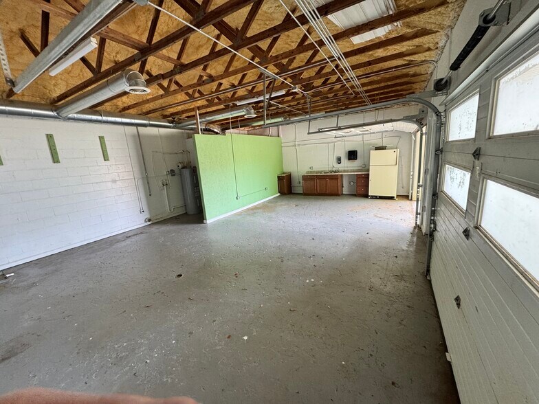 401 Bankhead Hwy, Carrollton, GA à louer - Photo de l’immeuble – Image 3 sur 13