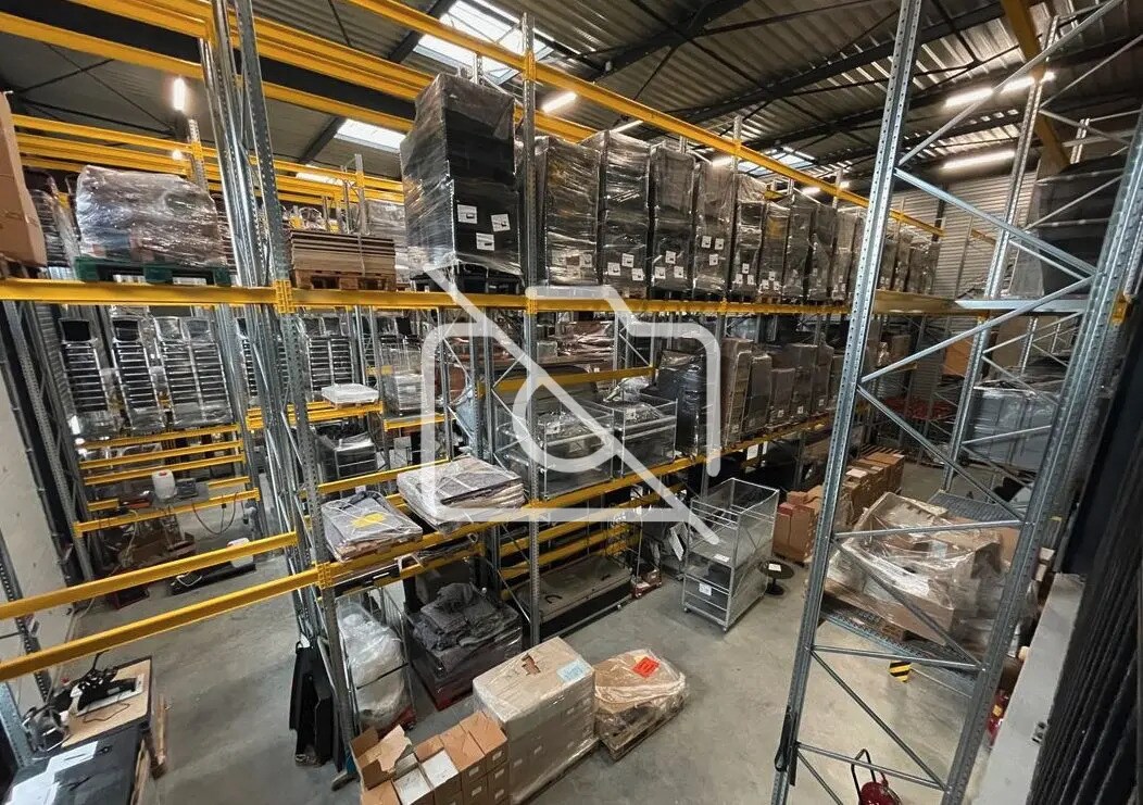 Industriel/Logistique dans Lognes à louer Photo de l’immeuble– Image 1 sur 10