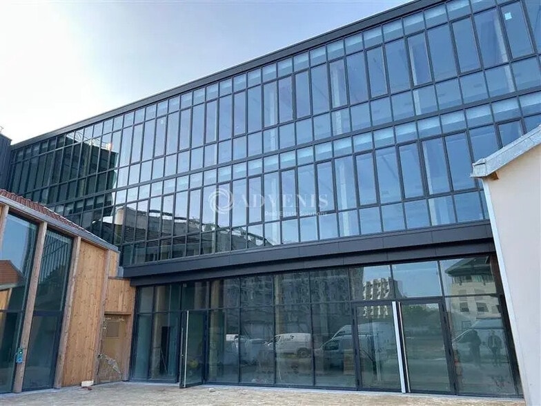 Bureau dans Tours à louer - Photo de l’immeuble – Image 2 sur 7