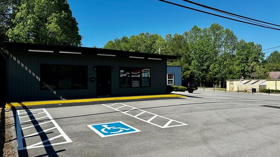 430 E Broad St, Smithville, TN à vendre - Photo de l’immeuble – Image 2 sur 15