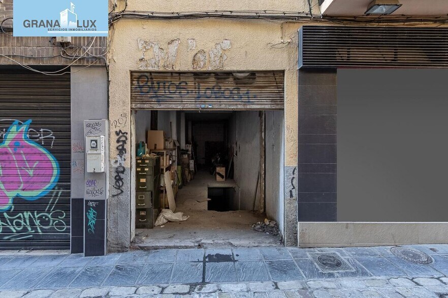 Local commercial dans Granada, Granada à vendre - Photo de l’immeuble – Image 3 sur 16