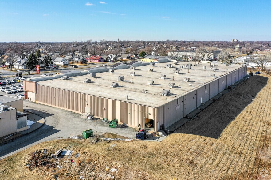 5101-5125 S 36th St, Omaha, NE à louer - Photo de l’immeuble – Image 3 sur 8