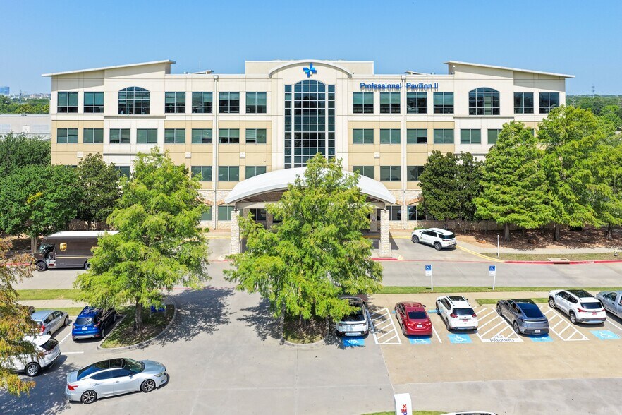 4401 Coit Rd, Frisco, TX à louer - Photo de l’immeuble – Image 2 sur 16
