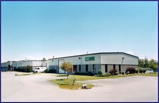 Plus de détails pour 19 Ransier Dr, West Seneca, NY - Local d'activités à louer