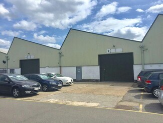 Plus de détails pour 166 Feltham Rd, Ashford - Industriel/Logistique à louer