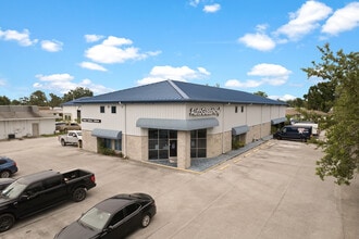 5938 Fort King Rd, Zephyrhills, FL à louer Photo de l’immeuble– Image 2 sur 23