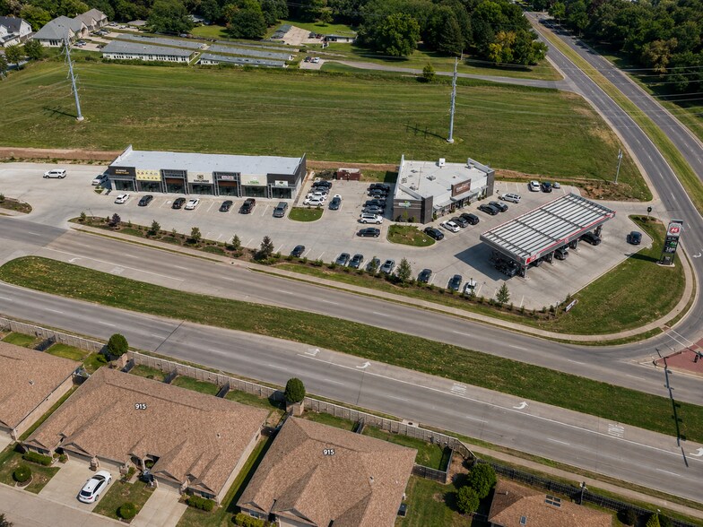 986 E Grande Blvd, Tyler, TX à louer - Aérien – Image 2 sur 4