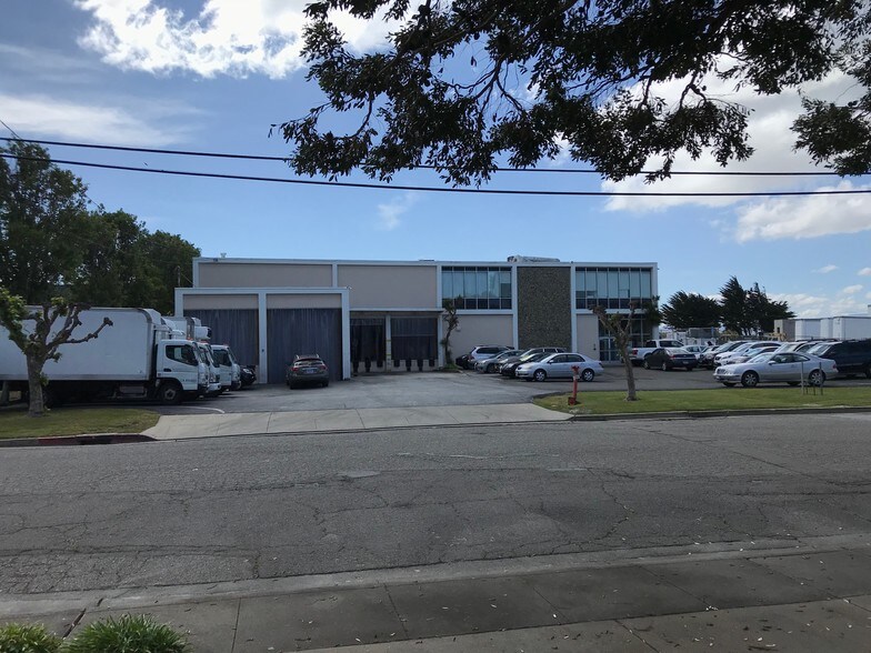 258 Littlefield Ave, South San Francisco, CA à louer - Photo de l’immeuble – Image 1 sur 3