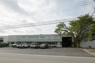 Plus de détails pour 680 W 18th St, Hialeah, FL - Industriel/Logistique à louer