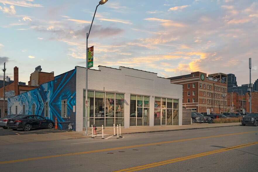 1814 Oak St, Kansas City, MO à vendre - Photo de l’immeuble – Image 2 sur 26
