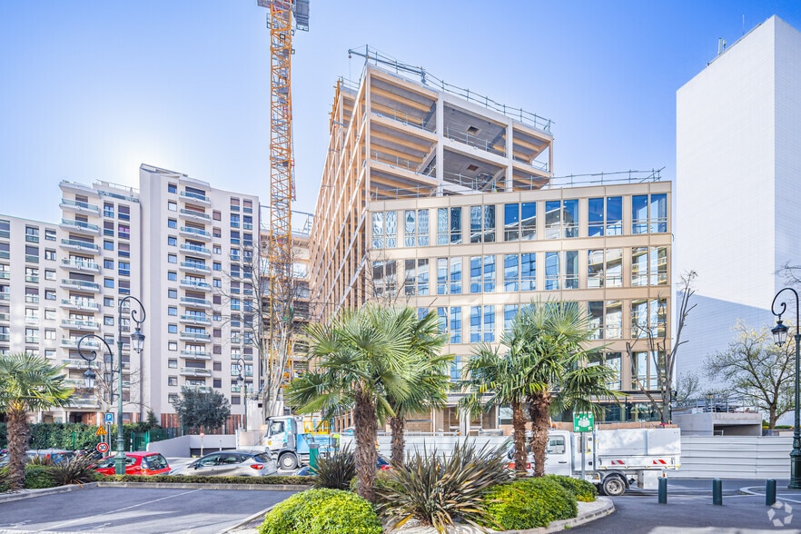 56 Quai de Dion Bouton, Puteaux à louer - Photo de l’immeuble – Image 2 sur 3