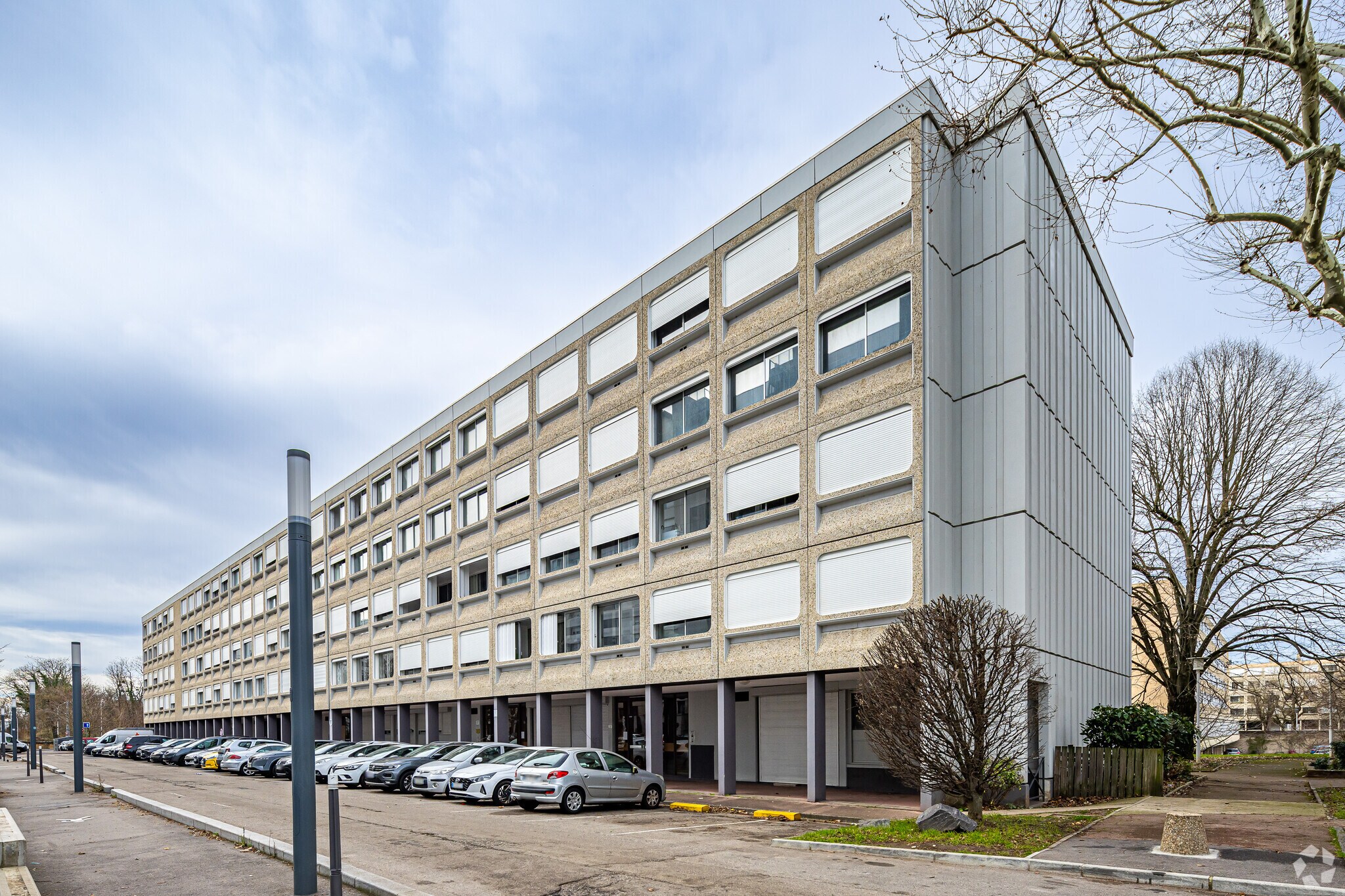 Local commercial dans Lyon à louer Photo principale– Image 1 sur 5